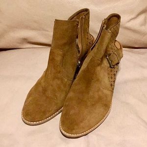 Dolce Vita tan suede booties with cutouts